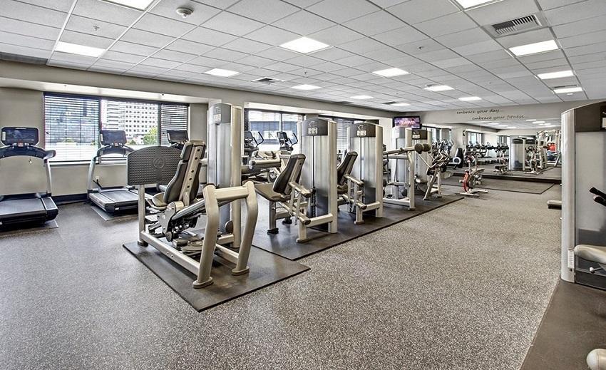 1 Hotel Seattle Exterior foto The Fitness Center at the Westin
